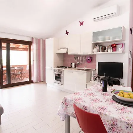 Easyflatsardinia - Purple House - Pinus Village Lägenhet *